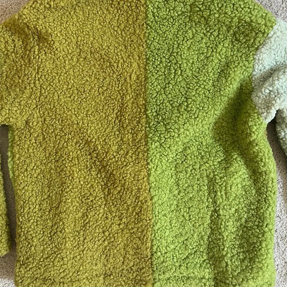 NEW //Cider "On My Turf" Colorblock Teddy Coat\\ Fancy Closures with Slouchy Fit - Picture 7 of 16